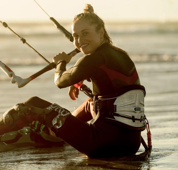 Zittend Op Strand